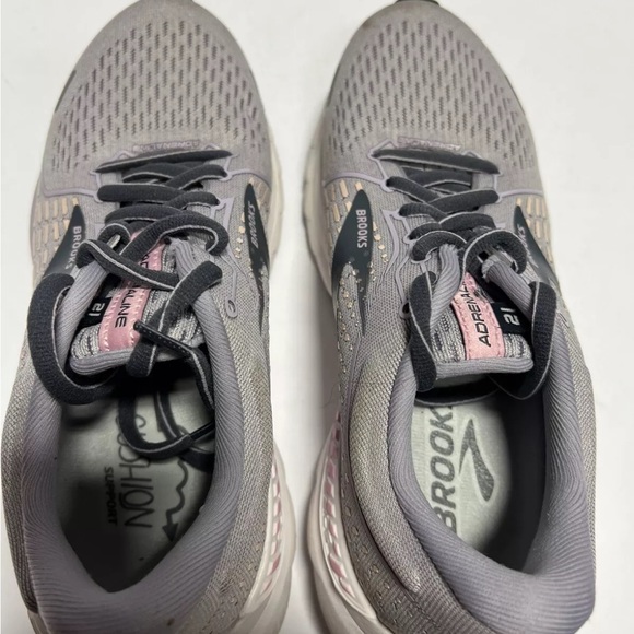 Brooks Women's Adrenaline GTS 21 Running Shoes, Size 7 M - Picture 4 of 5